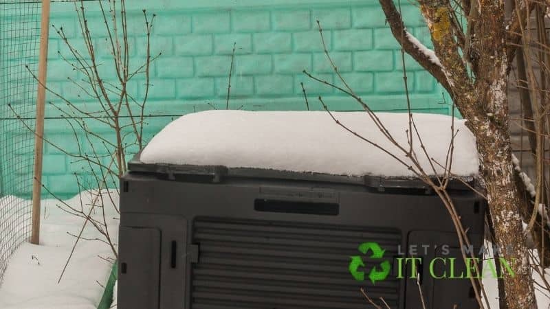 Using A Compost Tumbler In The Winter